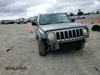 2011 Jeep Patriot Sport with VIN 1J4NT1GA8BD267071, listed as a Copart auction lot 53880235 with 105,781 mi miles and Salvage Title. Bid and sale history available at carsss.com. Image 15.