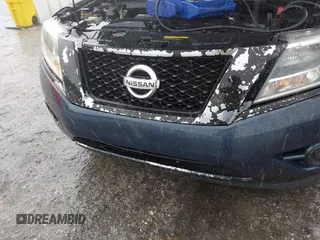 2014 Nissan Pathfinder S z VIN 5N1AR2MN6EC688714, wystawiony jako IAAI lot #42397270 z przebiegiem 223 383 mil mil oraz . Historia ofert i sprzedaży dostępna na DreamBid. Obrazek 6.