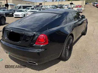2019 Rolls-Royce Wraith z VIN SCA665C54KUX87311, wystawiony jako Copart lot #52000635 z przebiegiem 14 875 mil mil oraz Tytuł czysty. Historia ofert i sprzedaży dostępna na DreamBid. Obrazek 4.