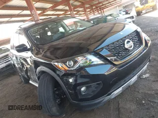 2020 Nissan Pathfinder SV z VIN 5N1DR2BN9LC624874, wystawiony jako IAAI lot #42408786 z przebiegiem 72 836 mil mil oraz . Historia ofert i sprzedaży dostępna na DreamBid. Obrazek 1.