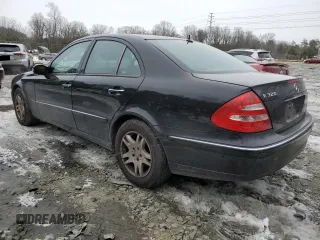 2005 Mercedes-Benz E-Class 3.2L with VIN WDBUF65J85A714205, listed as a Copart auction lot 89035715 with 217,139 mi miles and Salvage Title. Bid and sale history available at carsss.com. Image 2.