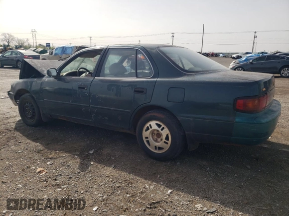 1996 Toyota Camry DX with VIN JT2BG12K3T0367562, listed as a Copart auction lot 51280695 with 294,002 mi miles and Salvage Title. Bid and sale history available at carsss.com. Image 2.