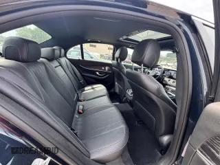 2017 Mercedes-Benz E 300 Luxury with VIN WDDZF4KB8HA193103, listed as a Copart auction lot 64772685 with 138,501 mi miles and Clean title. Bid and sale history available at DreamBid. Image 6.