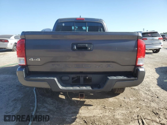 2016 Toyota Tacoma SR z VIN 5TFSX5EN3GX042122, wystawiony jako Copart lot #55433575 z przebiegiem 57 374 mil mil oraz Szkoda całkowita • Salvage title. Historia ofert i sprzedaży dostępna na DreamBid. Obrazek 6.