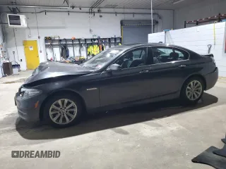 2014 BMW 5 Series 528i xDrive with VIN WBA5A7C57ED619663, listed as a Copart auction lot 44310855 with 132,267 mi miles and Salvage Title. Bid and sale history available at carsss.com. Image 1.