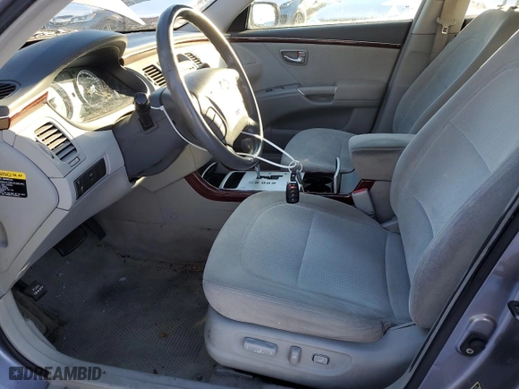 2007 Hyundai Azera GLS with VIN KMHFC46D67A222464, listed as a Copart auction lot 87528555 with 217,318 mi miles and Clean Title. Bid and sale history available at carsss.com. Image 7.