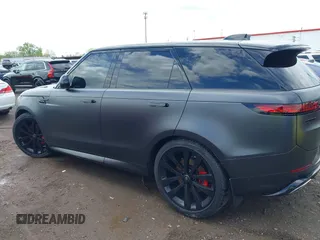 2024 Land Rover Range Rover Sport Dynamic SE z VIN SAL1L9FU1RA413863, wystawiony jako IAAI lot #42213958 z przebiegiem 15 643 mil mil oraz . Historia ofert i sprzedaży dostępna na DreamBid. Obrazek 14.