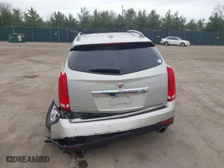 2016 Cadillac SRX Luxury Collection with VIN 3GYFNBE30GS523607, listed as a IAAI auction lot 41826457 with 94,117 mi miles. Bid and sale history available at carsss.com. Image 17.