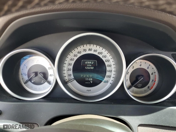 2015 Mercedes-Benz C-Class C 250 with VIN WDDGJ4HB2FG435343, listed as a Copart auction lot 60967454 with 122,230 mi miles and Salvage Title. Bid and sale history available at carsss.com. Image 9.