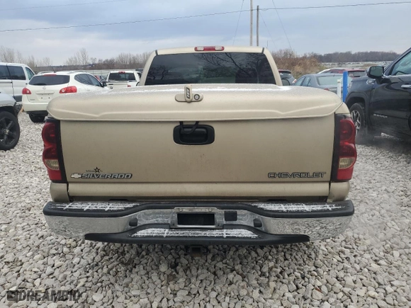 2004 Chevrolet Silverado 1500 LS with VIN 1GCEC14V94Z186793, listed as a Copart auction lot 83448234 with 176,573 mi miles and Clean Title. Bid and sale history available at carsss.com. Image 6.