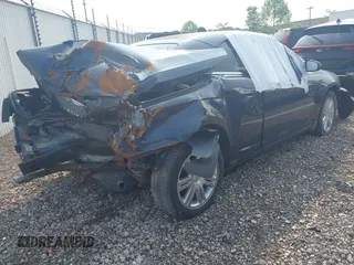 2008 Chrysler Sebring Limited z VIN 1C3LC65M18N635296, wystawiony jako IAAI lot #41584782 z przebiegiem Nie podano mil oraz . Historia ofert i sprzedaży dostępna na DreamBid. Obrazek 4.