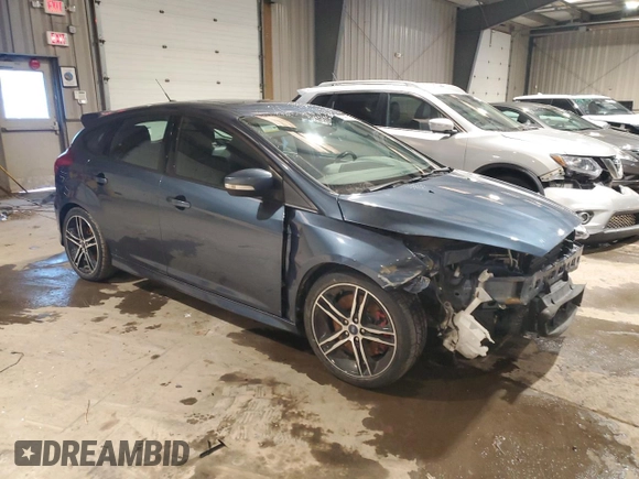 2018 Ford Focus ST with VIN 1FADP3L97JL276559, listed as a Copart auction lot 45962445 with 69,070 mi miles and Salvage Title. Bid and sale history available at DreamBid. Image 4.