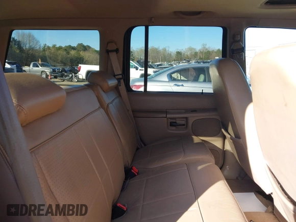1998 Ford Explorer XLT с VIN 1FMZU32P2WZB67175, выставлен на аукционе IAAI как лот 41888675 с пробегом 188 541 миль миль и . История ставок и продаж доступна на DreamBid. Изображение 8.