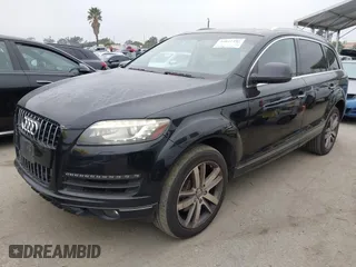 2014 Audi Q7 3.0T Premium Plus with VIN WA1LGAFE9ED021103, listed as a IAAI auction lot 42042495 with 186,446 mi miles. Bid and sale history available at carsss.com. Image 18.