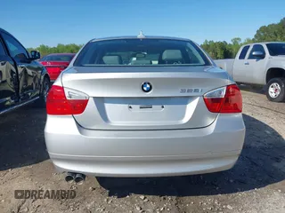 2007 BMW 3 Series 328i z VIN WBAVA33597FV65962, wystawiony jako IAAI lot #41991155 z przebiegiem 189 575 mil mil oraz . Historia ofert i sprzedaży dostępna na DreamBid. Obrazek 17.