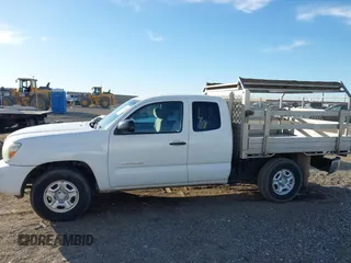 2006 Toyota Tacoma z VIN 5TETX22N46Z290264, wystawiony jako IAAI lot #41355676 z przebiegiem 359 050 mil mil oraz . Historia ofert i sprzedaży dostępna na DreamBid. Obrazek 15.