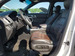 2015 Ford Explorer Sport z VIN 1FM5K8GTXFGB72305, wystawiony jako Copart lot #59307095 z przebiegiem 196 689 mil mil oraz Szkoda całkowita • Salvage title. Historia ofert i sprzedaży dostępna na DreamBid. Obrazek 7.