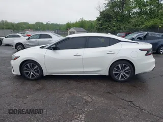 2020 Nissan Maxima S with VIN 1N4AA6BV4LC364136, listed as a IAAI auction lot 42195018 with 38,941 mi miles and . Bid and sale history available at DreamBid. Image 15.