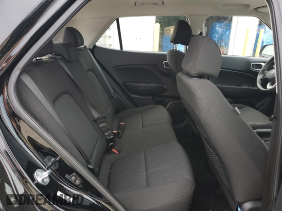2022 Hyundai Venue SE with VIN KMHRB8A32NU154357, listed as a Copart auction lot 54624285 with 31,637 mi miles and Salvage title. Bid and sale history available at DreamBid. Image 10.