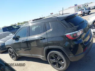 2018 Jeep Compass Latitude with VIN 3C4NJCBB6JT407411, listed as a IAAI auction lot 41851132 with 123,431 mi miles and . Bid and sale history available at DreamBid. Image 15.