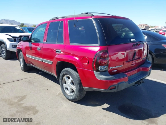 2002 Chevrolet TrailBlazer LS with VIN 1GNDT13SX22139403, listed as a IAAI auction lot 41862016 with 141,018 mi miles. Bid and sale history available at carsss.com. Image 3.