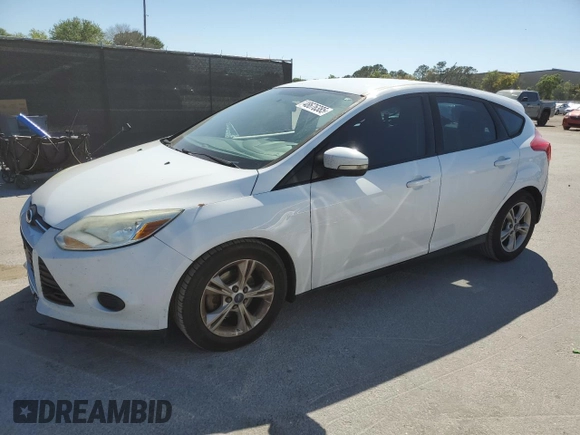 2014 Ford Focus SE with VIN 1FADP3K24EL447925, listed as a Copart auction lot 48676385 with 128,650 mi miles and Salvage Title. Bid and sale history available at carsss.com. Image 1.