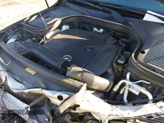 2020 Mercedes-Benz GLC 300 с VIN WDC0G8DB7LF717786, выставлен на аукционе IAAI как лот 40901142 с пробегом 74 581 миль миль и . История ставок и продаж доступна на DreamBid. Изображение 10.