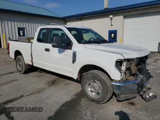 2020 Ford F-250 XL with VIN 1FT7X2A63LEC57864, listed as a Copart auction lot 45766665 with 138,592 mi miles and Clean title. Bid and sale history available at DreamBid. Image 4.
