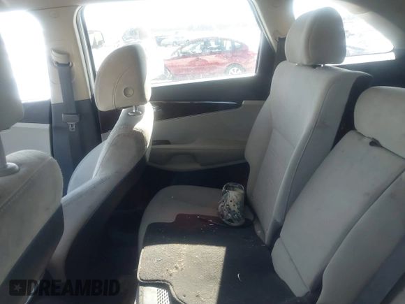 2017 Kia Sorento LX with VIN 5XYPG4A33HG268217, listed as a IAAI auction lot 41595753 with 1 mi miles. Bid and sale history available at carsss.com. Image 8.