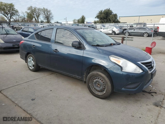 2015 Nissan Versa SV with VIN 3N1CN7AP6FL920765, listed as a Copart auction lot 50083315 with 88,318 mi miles and Clean Title. Bid and sale history available at carsss.com. Image 4.