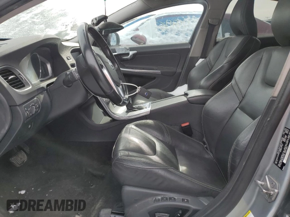 2018 Volvo S60 Dynamic with VIN YV126MFL9J2458491, listed as a Copart auction lot 44911625 with 146,960 mi miles and Clean Title. Bid and sale history available at carsss.com. Image 7.