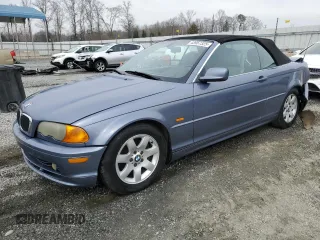 2003 BMW 3 Series 325Ci with VIN WBABS33403PG92095, listed as a Copart auction lot 48967325 with 189,880 mi miles and Salvage Title. Bid and sale history available at carsss.com. Image 1.