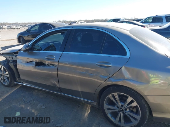 2019 Mercedes-Benz C 300 with VIN 55SWF8DB5KU308237, listed as a IAAI auction lot 41865845 with 80,975 mi miles and . Bid and sale history available at DreamBid. Image 14.