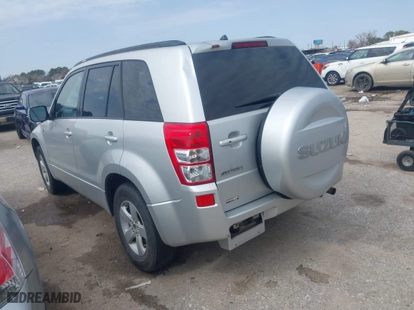 2008 Suzuki Grand Vitara XSport w/Snrf with VIN JS3TD944184102061, listed as a IAAI auction lot 41568021 with 149,610 mi miles. Bid and sale history available at carsss.com. Image 3.