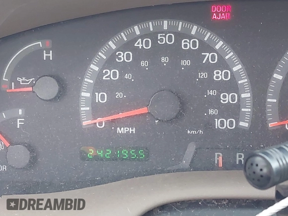 2003 Ford F-150 XLT with VIN 1FTRW08L43KC83824, listed as a IAAI auction lot 41885702 with 242,195 mi miles. Bid and sale history available at carsss.com. Image 15.