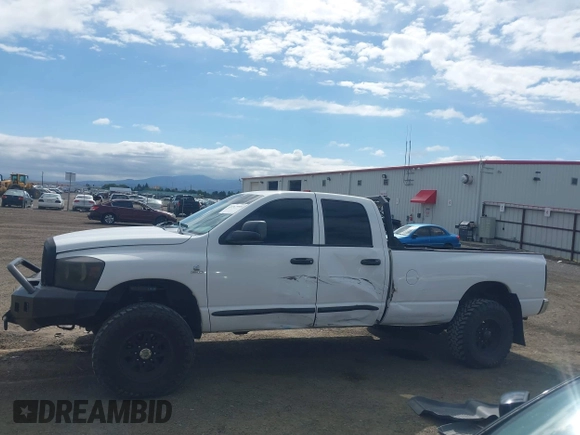 2006 Dodge 3500 SLT z VIN 3D7LX38CX6G191784, wystawiony jako IAAI lot #42267999 z przebiegiem 202 933 mil mil oraz . Historia ofert i sprzedaży dostępna na DreamBid. Obrazek 14.