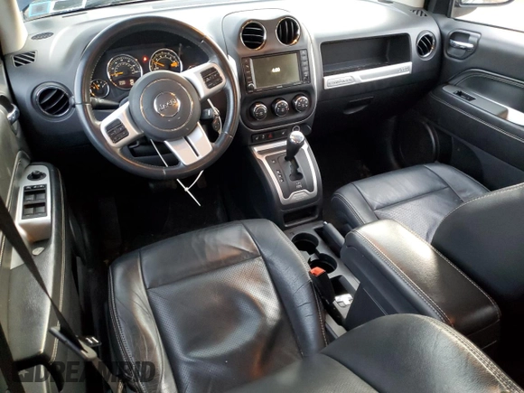 2015 Jeep Compass Limited with VIN 1C4NJDCB4FD168314, listed as a Copart auction lot 85236134 with 133,653 mi miles and Clean Title. Bid and sale history available at carsss.com. Image 8.