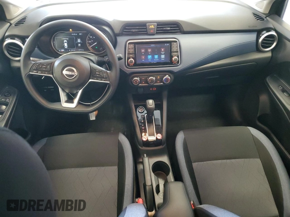 2025 Nissan Versa SV с VIN 3N1CN8EV4SL846853, выставлен на аукционе Copart как лот 55764025 с пробегом 1 815 миль миль и Чистый • Clean title. История ставок и продаж доступна на DreamBid. Изображение 8.