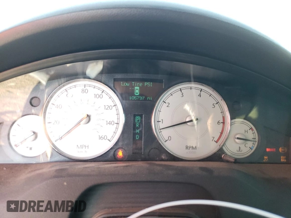 2006 Chrysler 300 C with VIN 2C3KA63H06H272552, listed as a Copart auction lot 72185684 with 105,737 mi miles and Salvage Title. Bid and sale history available at carsss.com. Image 9.