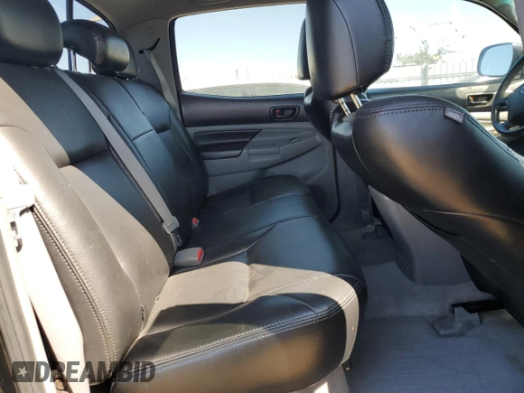2010 Toyota Tacoma with VIN 3TMMU4FN3AM021214, listed as a Copart auction lot 65479635 with 152,355 mi miles and Clean title. Bid and sale history available at DreamBid. Image 10.