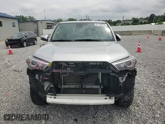 2021 Toyota 4Runner SR5 Premium with VIN JTENU5JR1M5839289, listed as a Copart auction lot 61152615 with 54,818 mi miles and Salvage title. Bid and sale history available at DreamBid. Image 15.