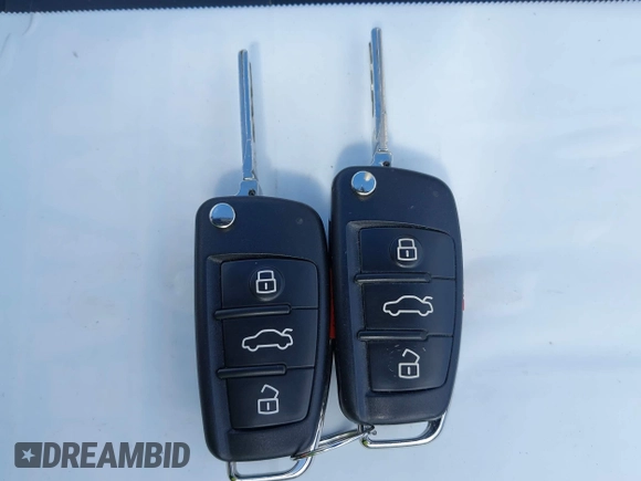 2017 Audi A3 Premium z VIN WAUAUGFF6H1044150, wystawiony jako IAAI lot #42002615 z przebiegiem 60 371 mil mil oraz . Historia ofert i sprzedaży dostępna na DreamBid. Obrazek 11.
