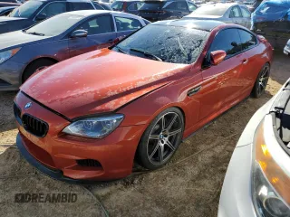 2013 BMW M6 z VIN WBSLX9C58DC968462, wystawiony jako Copart lot #76164044 z przebiegiem 45 349 mil mil oraz Szkoda całkowita • Salvage title. Historia ofert i sprzedaży dostępna na DreamBid. Obrazek 1.