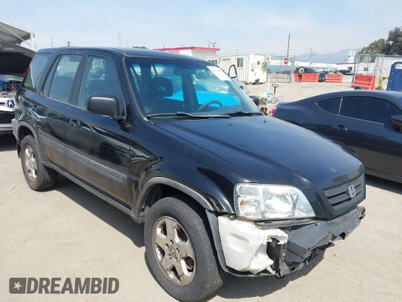 1999 Honda CR-V LX with VIN JHLRD2844XC011920, listed as a IAAI auction lot 41820203 with 224,967 mi miles. Bid and sale history available at carsss.com. Image 1.