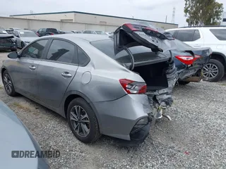 2024 Kia Forte LXS with VIN 3KPF24AD0RE840796, listed as a IAAI auction lot 41806283 with 4,000 mi miles. Bid and sale history available at carsss.com. Image 3.