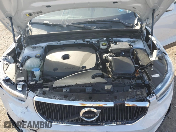 2022 Volvo XC40 Momentum with VIN YV4AC2HK2N2726416, listed as a Copart auction lot 77426764 with 84,997 mi miles and Salvage title. Bid and sale history available at DreamBid. Image 12.