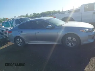 2017 Kia Optima with VIN KNAGT4LE1H5012500, listed as a IAAI auction lot 42291418 with 122,032 mi miles and . Bid and sale history available at DreamBid. Image 13.
