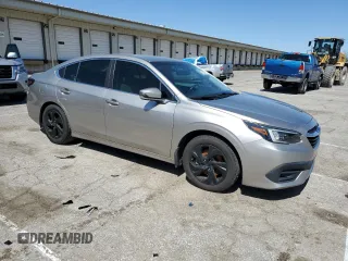 2020 Subaru Legacy Premium z VIN 4S3BWAC67L3003994, wystawiony jako Copart lot #52304395 z przebiegiem 84 484 mil mil oraz Szkody całkowita. Historia ofert i sprzedaży dostępna na DreamBid. Obrazek 4.