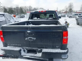 2018 Chevrolet Silverado 1500 LT with VIN 2GCVKREC6J1110953, listed as a IAAI auction lot 41352258 with 106,617 mi miles. Bid and sale history available at carsss.com. Image 16.