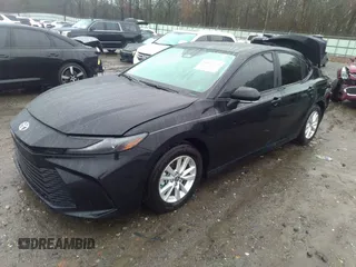 2025 Toyota Camry LE with VIN 4T1DAACK5SU060431, listed as a IAAI auction lot 41552223 with 2,490 mi miles and . Bid and sale history available at DreamBid. Image 2.